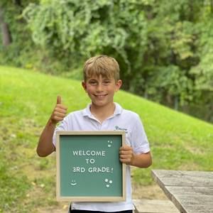 Meet your Posher, Alla